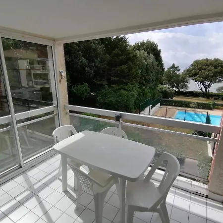 Le Vallon Apartment *